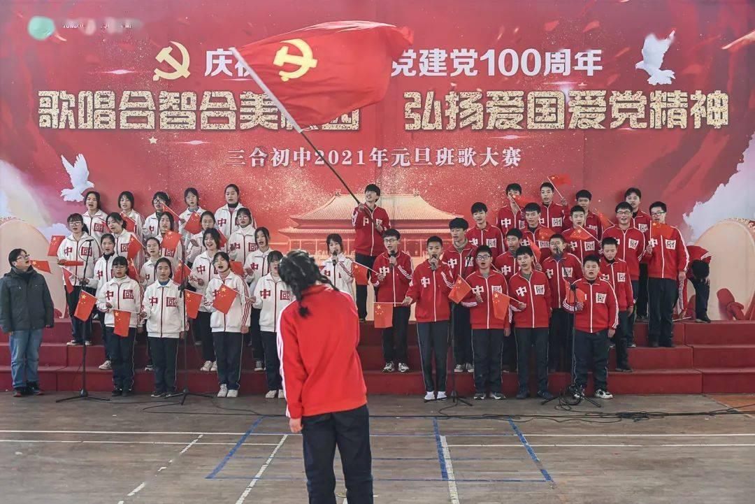 女民警蒋晓娟：汶川地震中哺乳9个婴儿 被破格提拔却遭到非议？